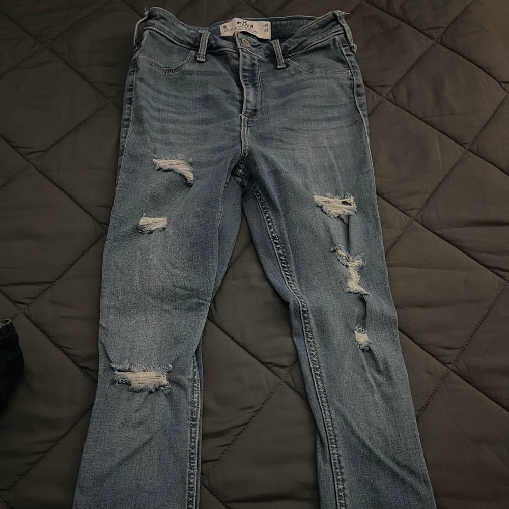 Hollister light was ripped jeans